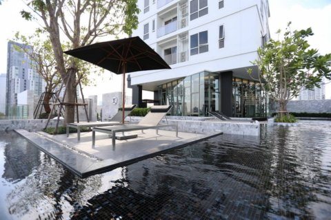 Condo in Bangkok, Thailand, 3 bedrooms  № 180676 - photo 13