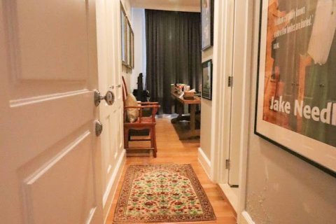 Condo in Bangkok, Thailand, 3 bedrooms  № 180675 - photo 12