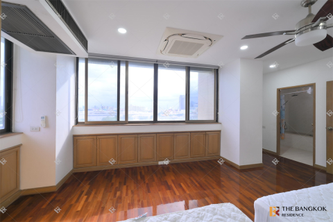 Condominio de 3 dormitorios en Bangkok, Tailandia № 209291 - foto 4