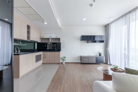 Condo in Watthana, Bangkok, Thailand, 2 bedrooms  № 158190 - photo 2