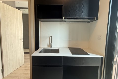 Studio dans le Condo à Huai Khwang, Bangkok, Thaïlande № 173269 - photo 7