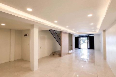 Townhouse à Saphan Sung, Bangkok, Thaïlande 4 chambres № 173270 - photo 9