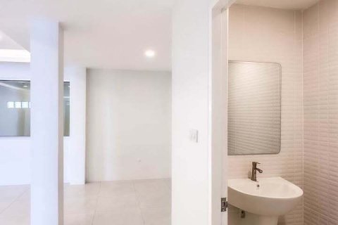 Townhouse à Saphan Sung, Bangkok, Thaïlande 4 chambres № 173270 - photo 12