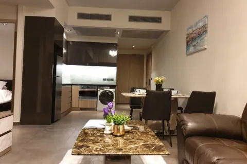 Condo à Watthana, Bangkok, Thaïlande, 2 chambres  № 173271 - photo 3