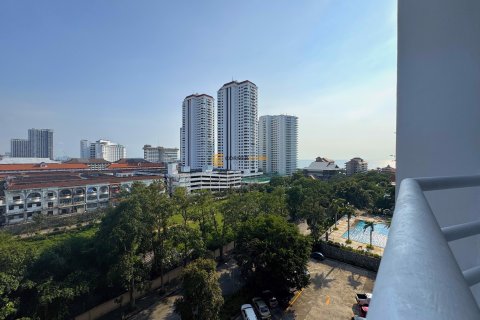 Condo on Jomtien Beach, Pattaya, Thailand, 1 bedroom № 204899 - photo 4