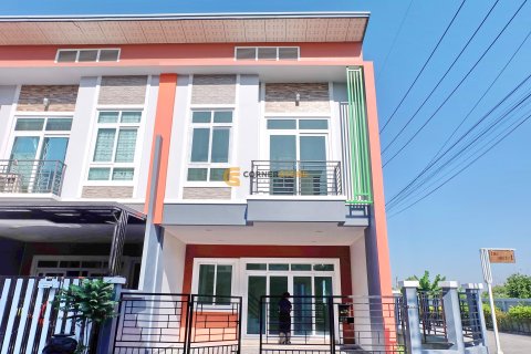 Studio in Pattaya, Thailand № 204902