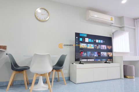 Condo sur Jomtien Beach, Pattaya, Thaïlande, 1 chambre  № 204897 - photo 6