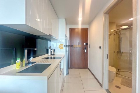 Condo sur Jomtien Beach, Pattaya, Thaïlande, 1 chambre  № 204900 - photo 5
