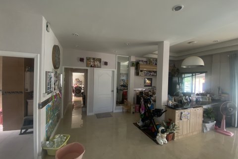 House in Hua Hin, Thailand 3 bedrooms № 159212 - photo 5