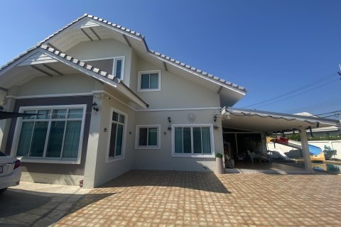 House in Hua Hin, Thailand 3 bedrooms № 159212 - photo 6