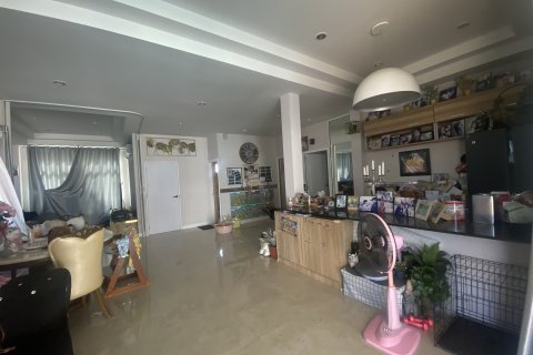 House in Hua Hin, Thailand 3 bedrooms № 159212 - photo 10