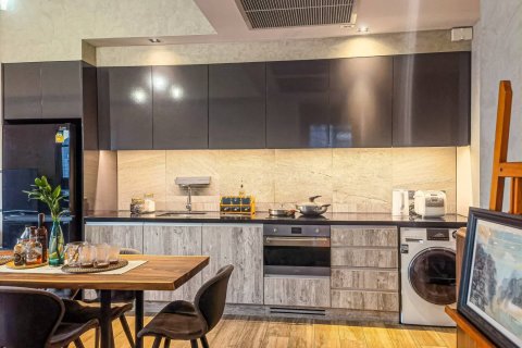 Condominio de 2 dormitorios en Bangkok, Tailandia № 233497 - foto 6