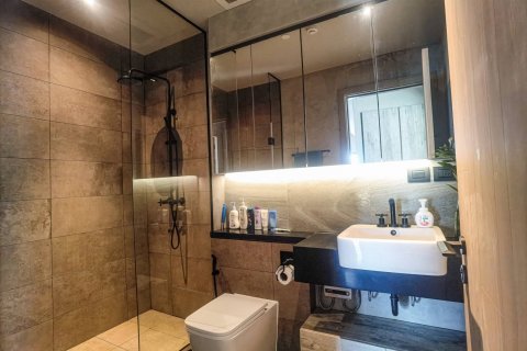 Condominio de 2 dormitorios en Bangkok, Tailandia № 233497 - foto 15