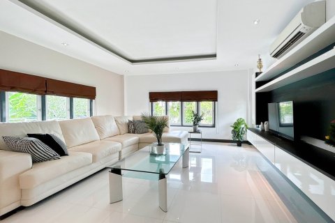 Villa in Hua Hin, Thailand 4 Schlafzimmer № 221828 - Foto 21