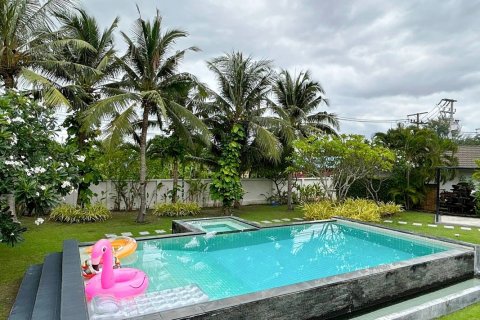 Villa in Hua Hin, Thailand 4 Schlafzimmer № 221828 - Foto 4