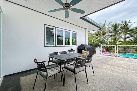 Villa in Hua Hin, Thailand 4 Schlafzimmer № 221828 - Foto 10
