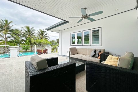 Villa in Hua Hin, Thailand 4 Schlafzimmer № 221828 - Foto 9