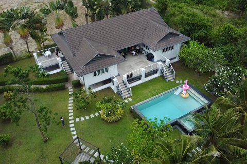 Villa in Hua Hin, Thailand 4 Schlafzimmer № 221828 - Foto 6