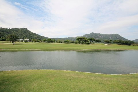 Villa in Hua Hin, Thailand 3 Schlafzimmer № 221829 - Foto 2