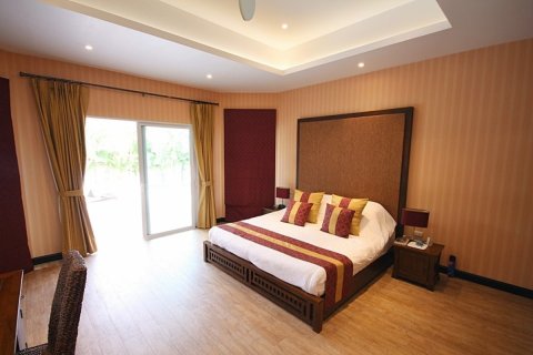 Villa in Hua Hin, Thailand 3 Schlafzimmer № 221829 - Foto 7