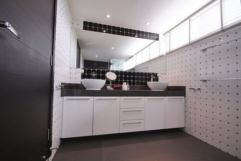 Villa in Hua Hin, Thailand 3 Schlafzimmer № 221829 - Foto 16