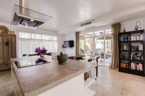 Villa in Cha-am, Thailand 4 Schlafzimmer № 221834 - Foto 15