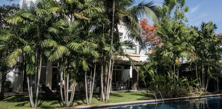 Villa in Cha-am, Thailand 4 Schlafzimmer № 221834