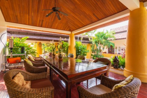 Villa in Hua Hin, Thailand 5 Schlafzimmer № 221830 - Foto 6