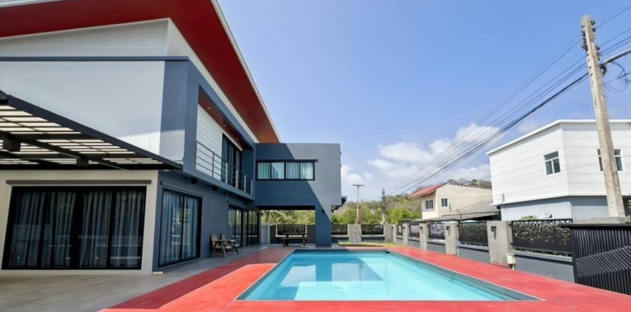 Villa in Hua Hin, Thailand 4 Schlafzimmer № 221832