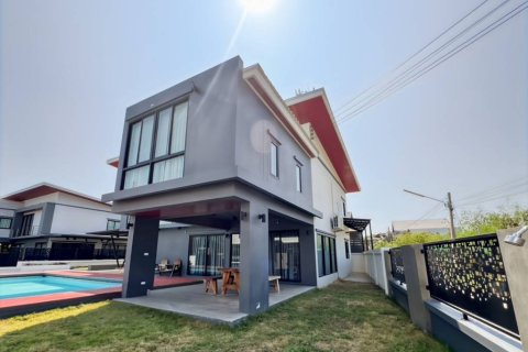 Villa in Hua Hin, Thailand 4 Schlafzimmer № 221832 - Foto 2