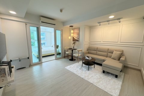 Apartamento de 2 habitaciones en Pattaya, Tailandia № 205767