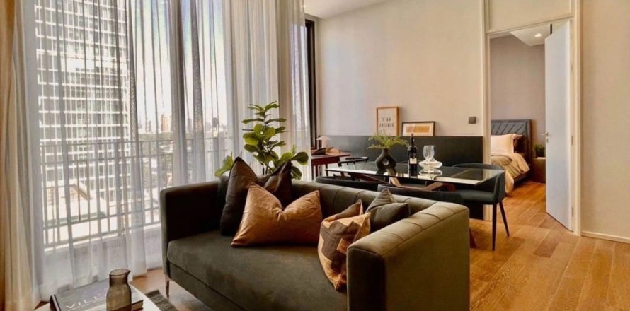 Condo à Pathum Wan, Bangkok, Thaïlande, 2 chambres  № 179159