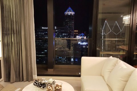 Condo à Pathum Wan, Bangkok, Thaïlande, 3 chambres № 200616 - photo 17