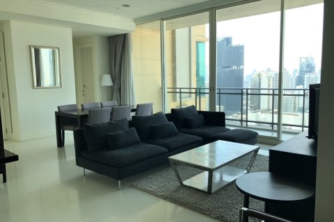 Condo à Watthana, Bangkok, Thaïlande, 3 chambres № 200612