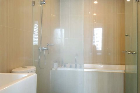 Condo à Watthana, Bangkok, Thaïlande, 1 chambre № 200611 - photo 3