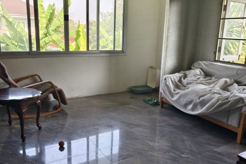 House in Lat Krabang, Bangkok, Thailand 6 bedrooms № 170500 - photo 3