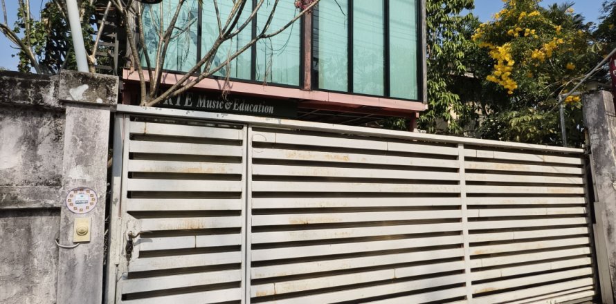 House in Lat Krabang, Bangkok, Thailand 6 bedrooms № 170500