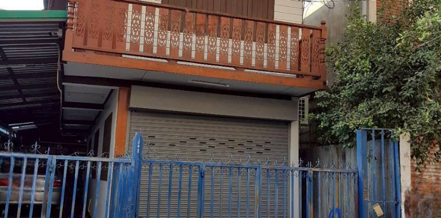 Дом в Чиангмае, Таиланд с 5 спальнями № 170495