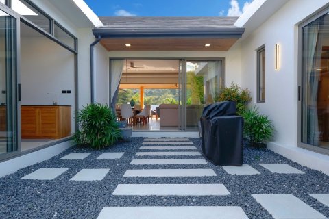 Penthouse in Ko Samui, Thailand 5 bedrooms № 172424 - photo 2