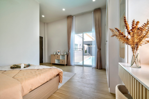 Villa in Pattaya, Thailand 4 bedrooms № 146246 - photo 13