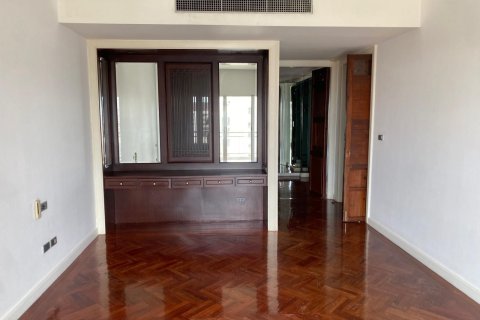 Condo in Yan Nawa, Bangkok, Thailand, 2 bedrooms  № 149913 - photo 20
