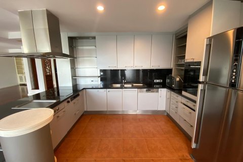 Condo in Yan Nawa, Bangkok, Thailand, 2 bedrooms  № 149913 - photo 10