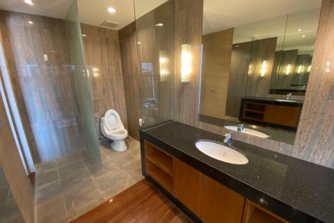 Condo in Yan Nawa, Bangkok, Thailand, 2 bedrooms  № 149913 - photo 17