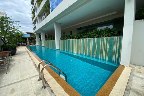 Condo in Yan Nawa, Bangkok, Thailand, 2 bedrooms  № 149913 - photo 26