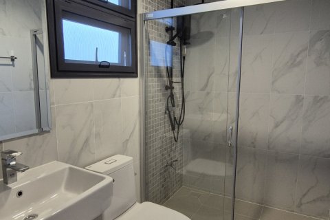 House in Pattaya, Thailand 4 bedrooms № 171886 - photo 8