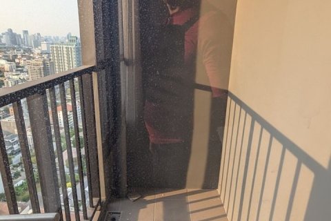 Studio dans le Condo à Watthana, Bangkok, Thaïlande  № 171888 - photo 6