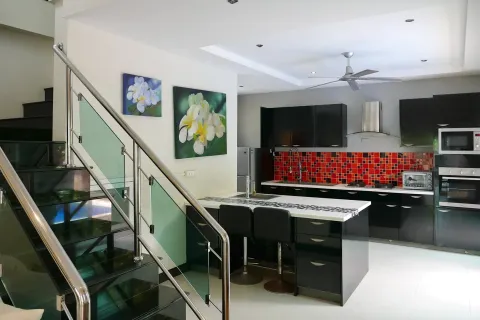 Villa in Phuket, Thailand 3 bedrooms № 173417 - photo 6