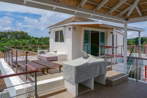 Villa in Phuket, Thailand 3 bedrooms № 173417 - photo 19
