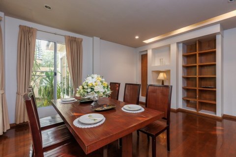 Maison à Hang Dong, Thaïlande 3 chambres № 173415 - photo 16