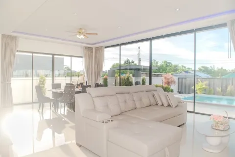 Вилла в Паттайе, Таиланд с 4 спальнями  № 173416 - фото 3